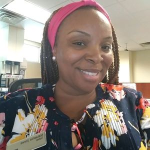 Meet your Posher, Natashia